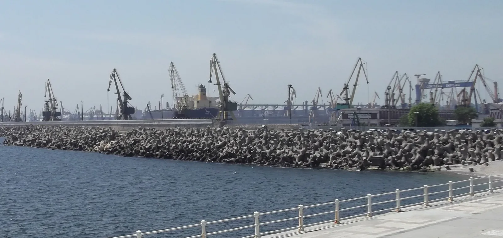 The breakwater and cargo cranes of the port of Constanta, Romania (file photo). The Khoryv sank 13 nautical miles off the port on Friday, just beyond Romanian territorial waters. This photo does not depict the Khoryv or any event reported in this article.
