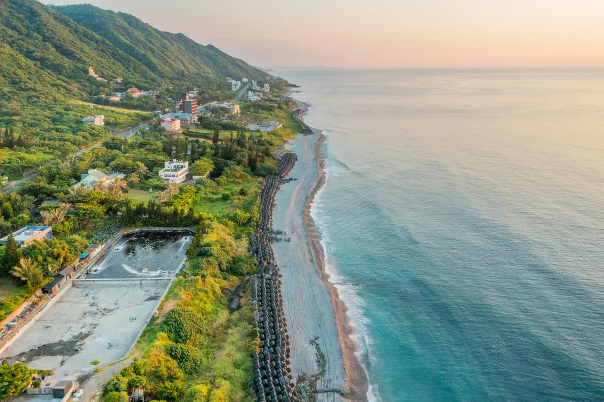 Taiwan's eastern coastline at sunset, seen from above. Photo: Pexels