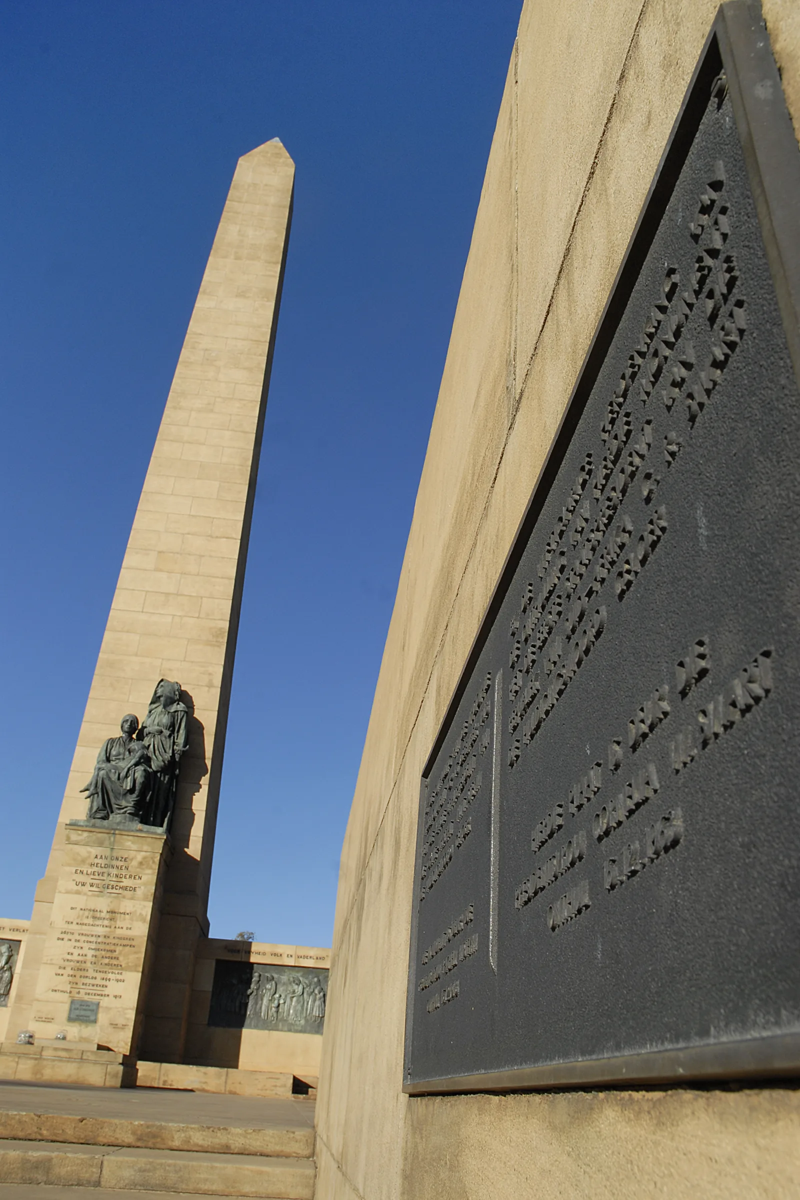 The National Women's Monument (Vrouemonument) in Bloemfontein, commemorating the Boer women and children who died in the concentration camps (file photo). The monument does not depict the camps themselves. - Lynne Slettevold, via Wikimedia Commons (CC BY-SA 3.0)