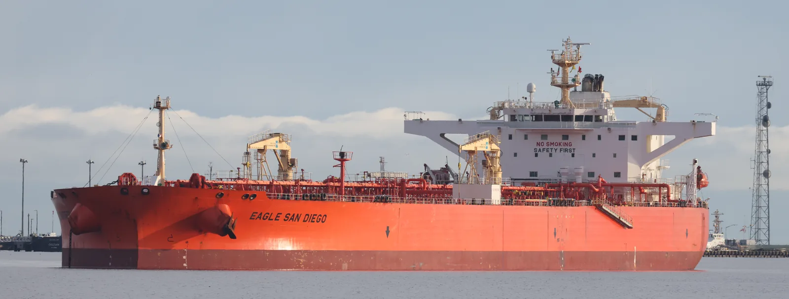 A crude oil tanker at sea (file photo). It does not depict the Aframax Rio or the October 2026 attack off Sochi described in this article.