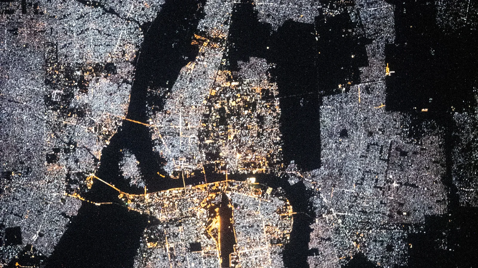 Khartoum, Sudan, seen from orbit (ISS astronaut photo, 2020). File photo — it does not depict the current fighting described in this article.