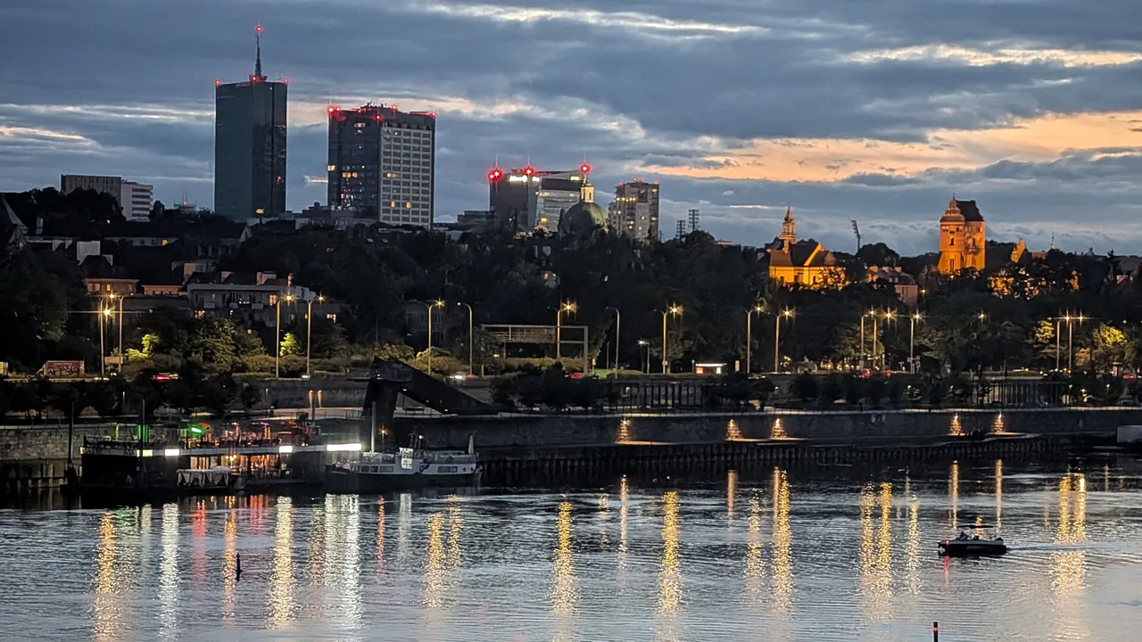 Warsaw's skyline across the Vistula river (file photo). The NATO Innovation Fund is opening a presence in Warsaw. This photo does not depict any event reported in this article.